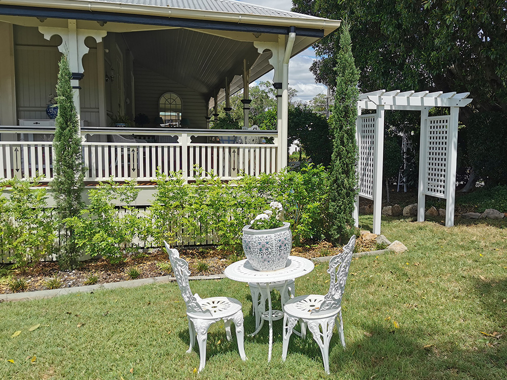 This lovely Garden Arbour has been placed over the path on the side of the house.