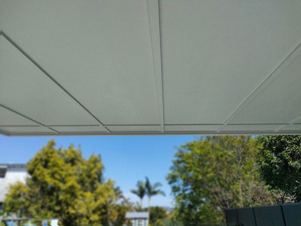 We have used knot free plywood for the ceiling lining, fully painted, trimed and painted again, all fixings have been hidden for a beautiful finish.