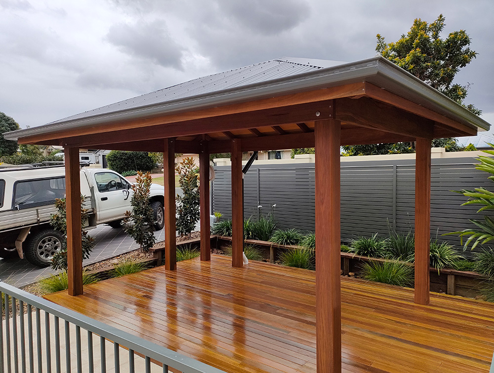 This stunning gazebo has been built with F27 Spotted Gum roof framing, Spotted Gum posts, Cedar ceiling and Spotted Gum Decking.