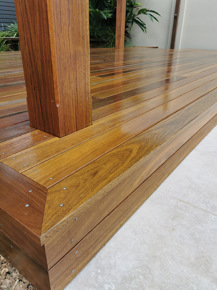 Spotted Gum decking has been selected and we have set the decking board to hover just above the tiled pool surround for a seamless finish into the tiled area.