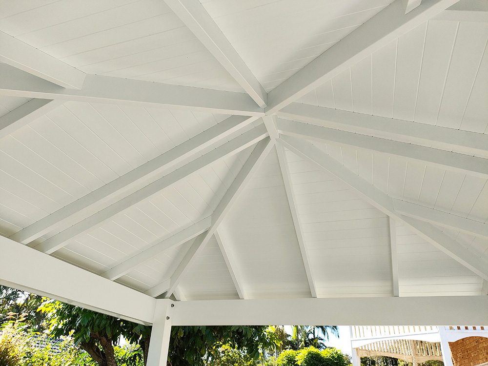 What a beautiful ceiling, it is simply gorgeous!!