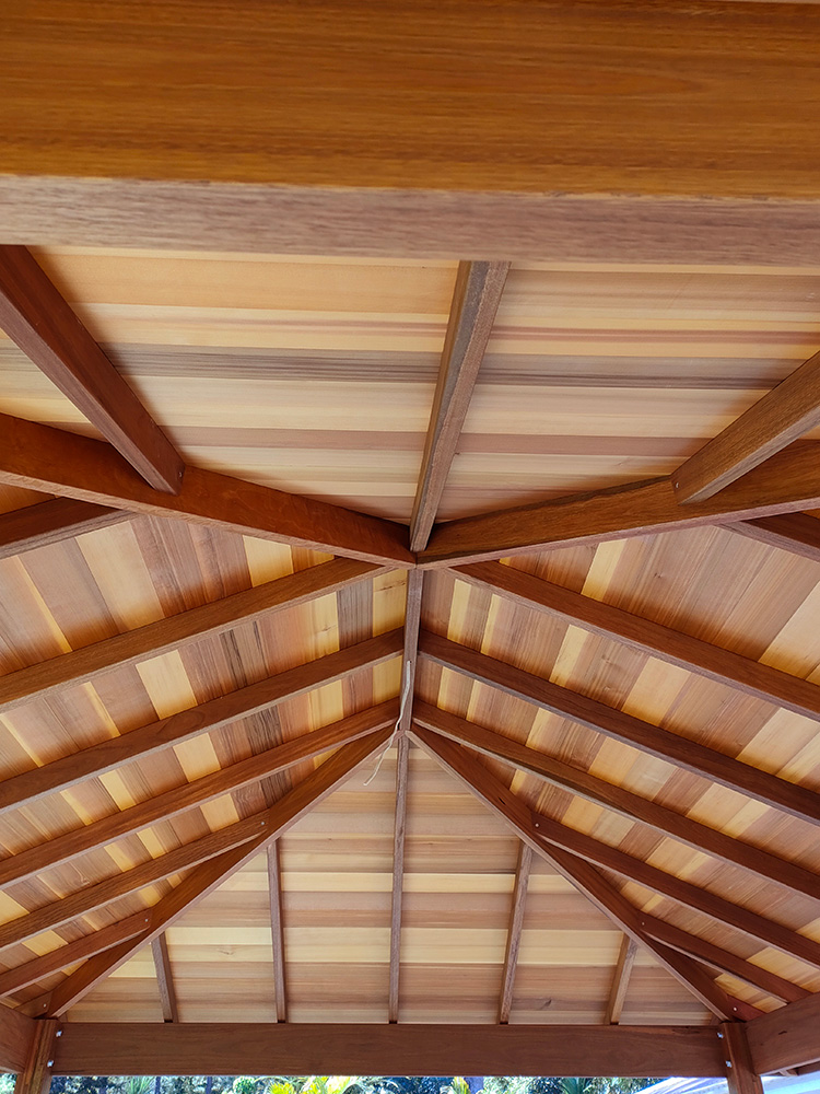The F27 Solid Spotted Gum roof framing looks fantastic with the Cedar ceiling lining. The complementing colors make this ceiling look fantastic.
