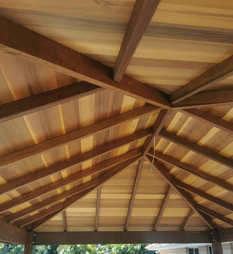 The F27 Solid Spotted Gum roof framing looks fantastic with the Cedar ceiling lining. The complementing colors make this ceiling look fantastic.