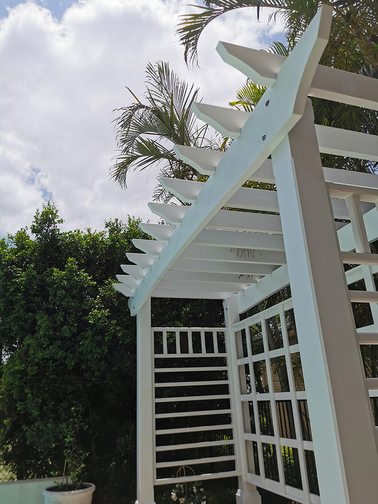 This white Pergola has been designed to compliment the other Pergola structures that have been installed at this residence.