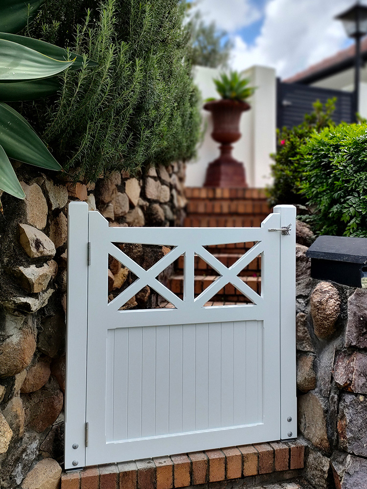 This gate has been designed to incude aspects from concept images.