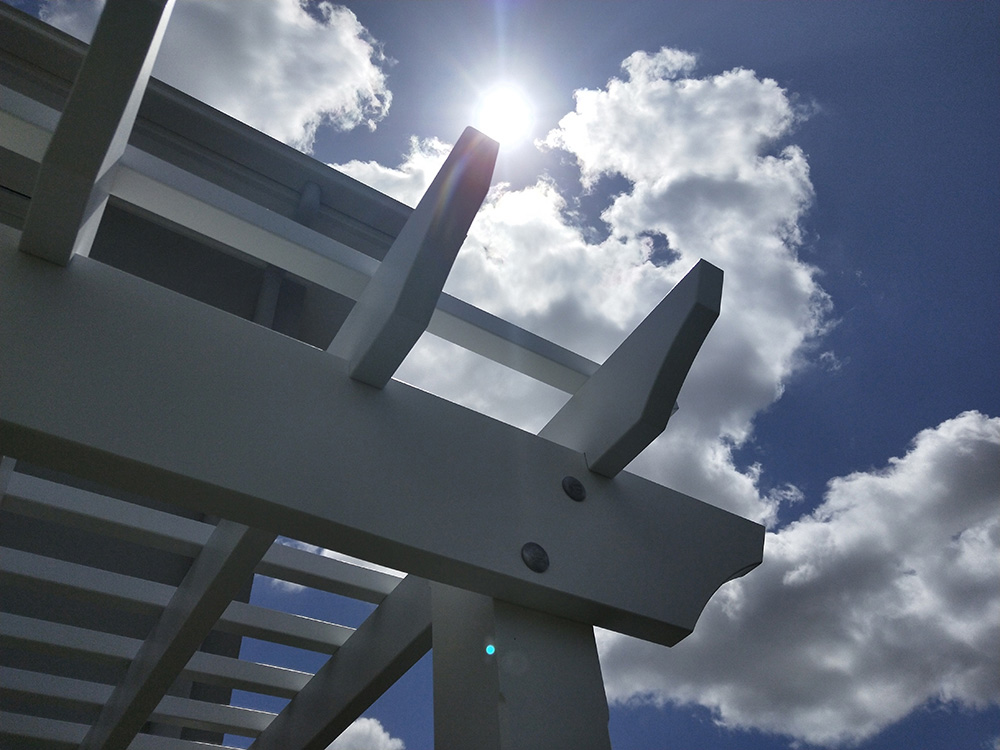 The Curved Splayed Profile looks great on this Pergola.