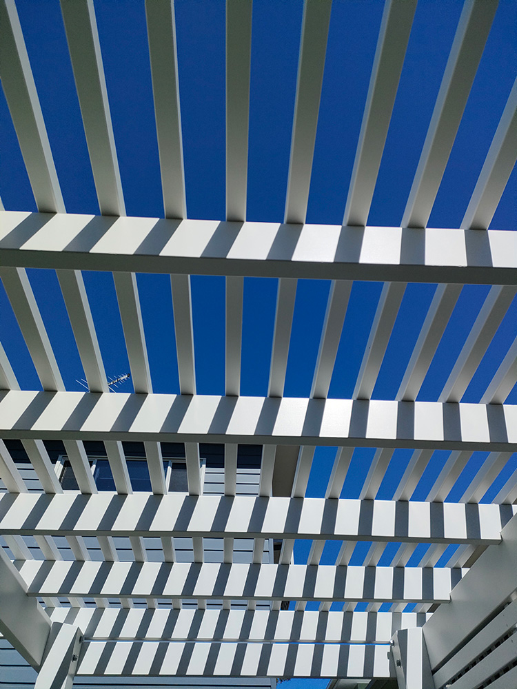 The Pergola Battens were set close together to provide additional shade as well as privacy screening.