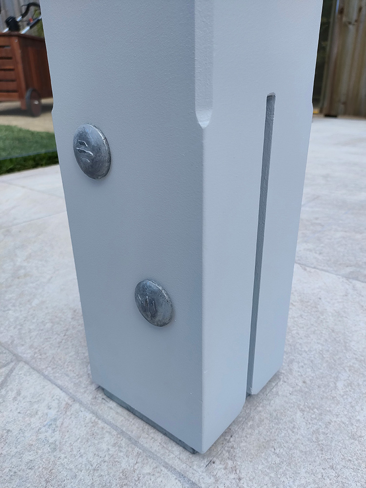 Knife Plate Brackets have been provided for this Pergola. It creates a nice and clean look for the bracket and small slots have been cut in the sides.