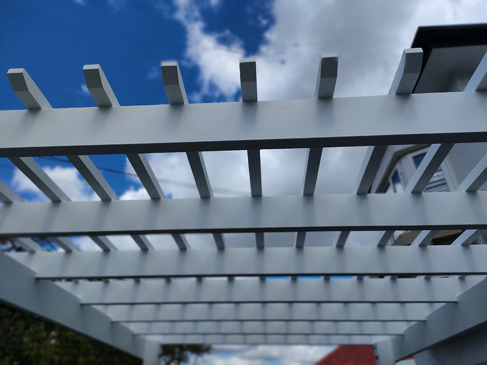 The batten spacing looks great and creates just the right amount of shade for this entertainment area.