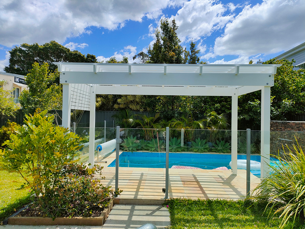 Set against the fence the Pergola has no back overhang and it looks fantastic in the backyard garden setting.