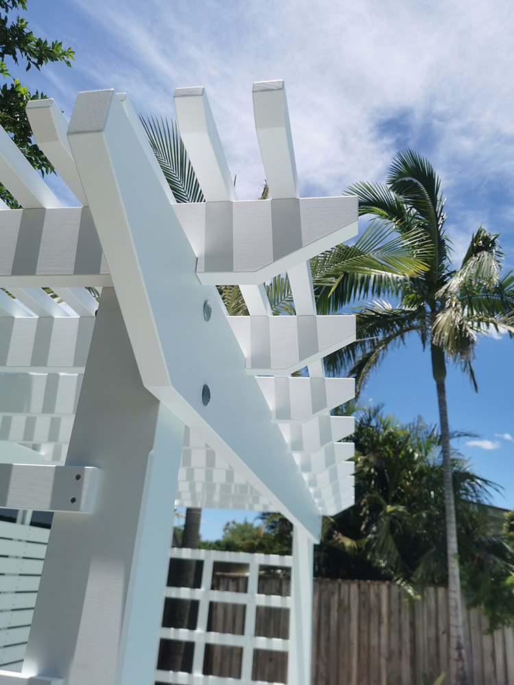 A Splayed Pergola profile has been selected for this Pergola. It looks lovely and timeless.