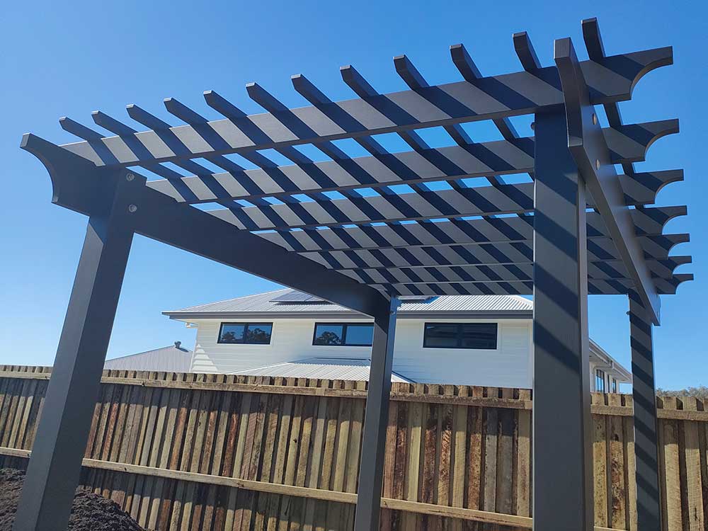 A Quad Pergola Profile has been selected for this Pergola and it has been hand craved and sanded to create a perfect round cut.