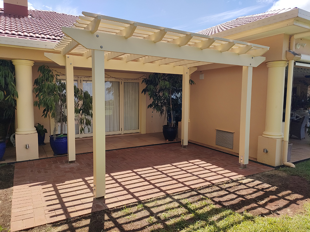Premium Pergola 2.7 x 4 m painted in a custom color to match the house.