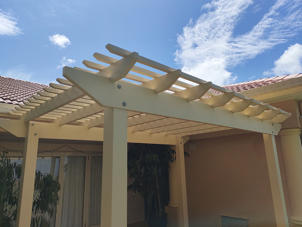 Premium Pergola with Splayed profile and notched rafters.