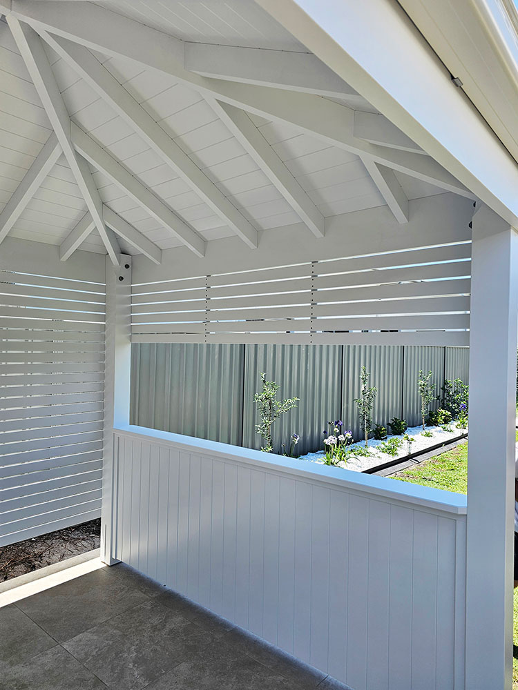 The new Gazebo looks fantastic with Hardie Groove Lining on the half wall.