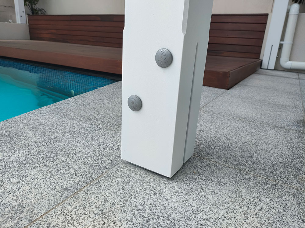 Precision cut 135 x 135 mm Pine Post fit with T-Blade post brackets for a premium finish.