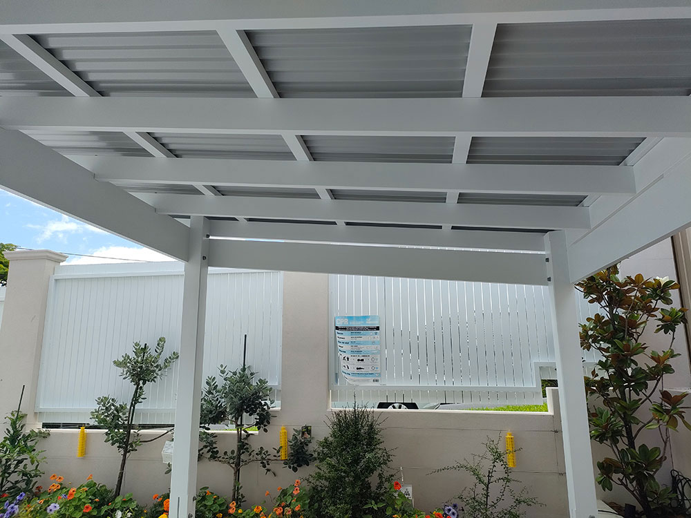 Exposed Colorbond roofing creates a beautiful contrast with exposed rafters.