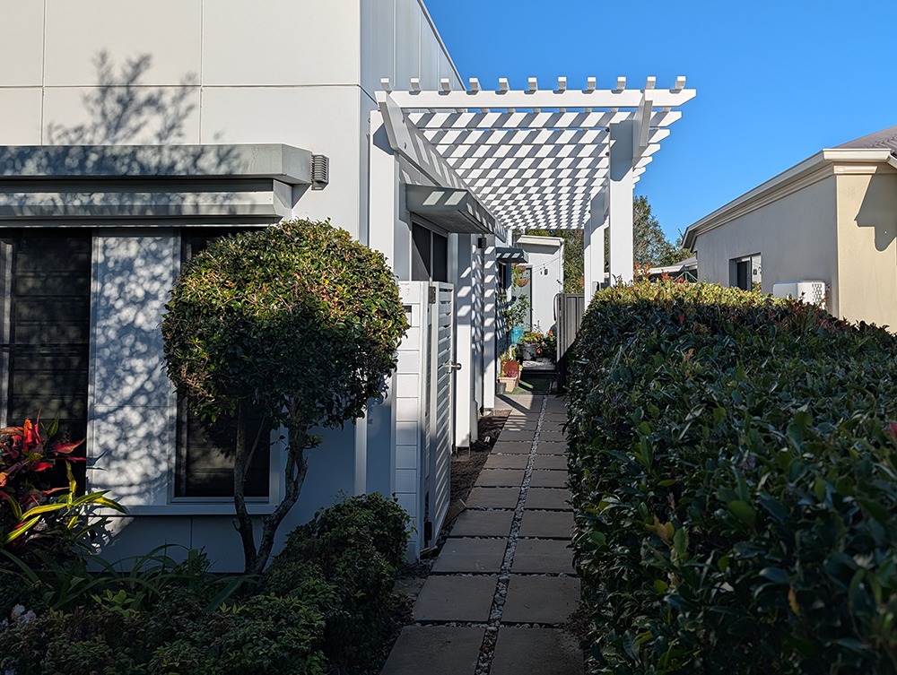 Shade for Side Windows