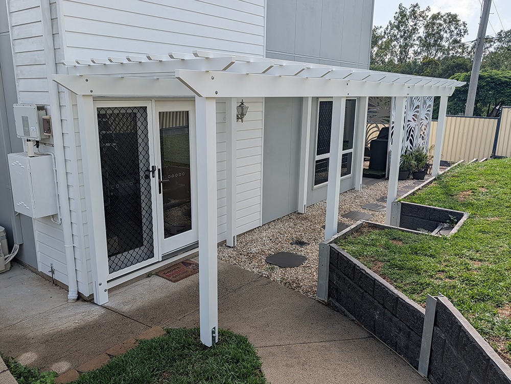 Completed white Traditional Pergola entrance at a Bundamba home.